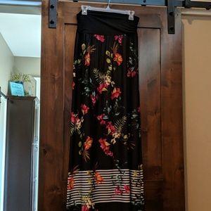 Apt 9 black tropical floral maxi skirt